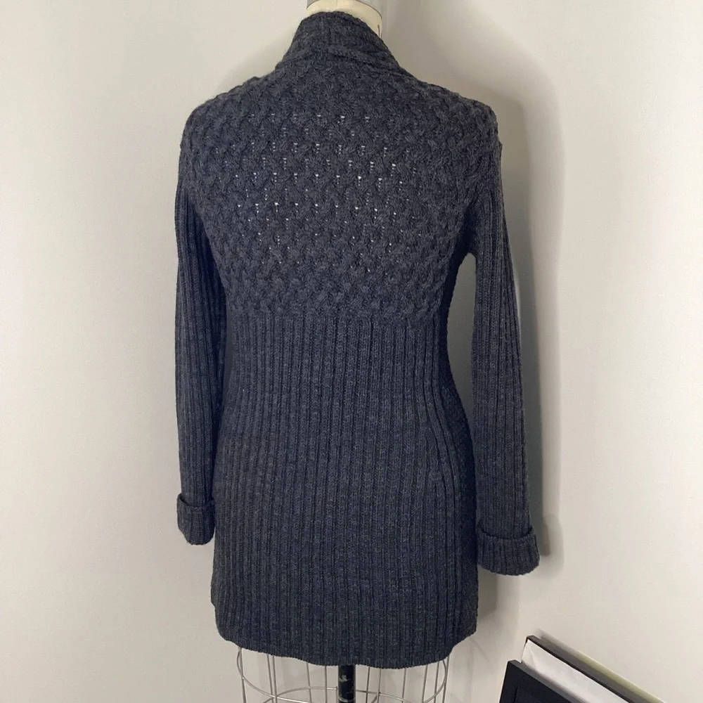 MADE IN IRELAND Inis Crafts One Button Wool Sweater Cardigan Jacket Black Large - Picture 4 of 6